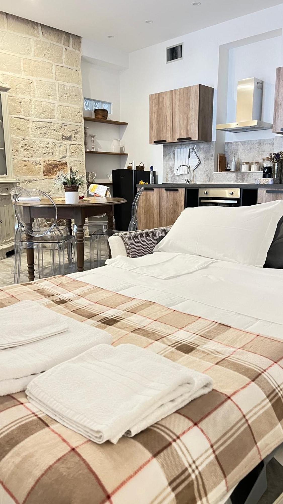 Dimora Donna Vitalia Apartments 特拉帕尼 外观 照片