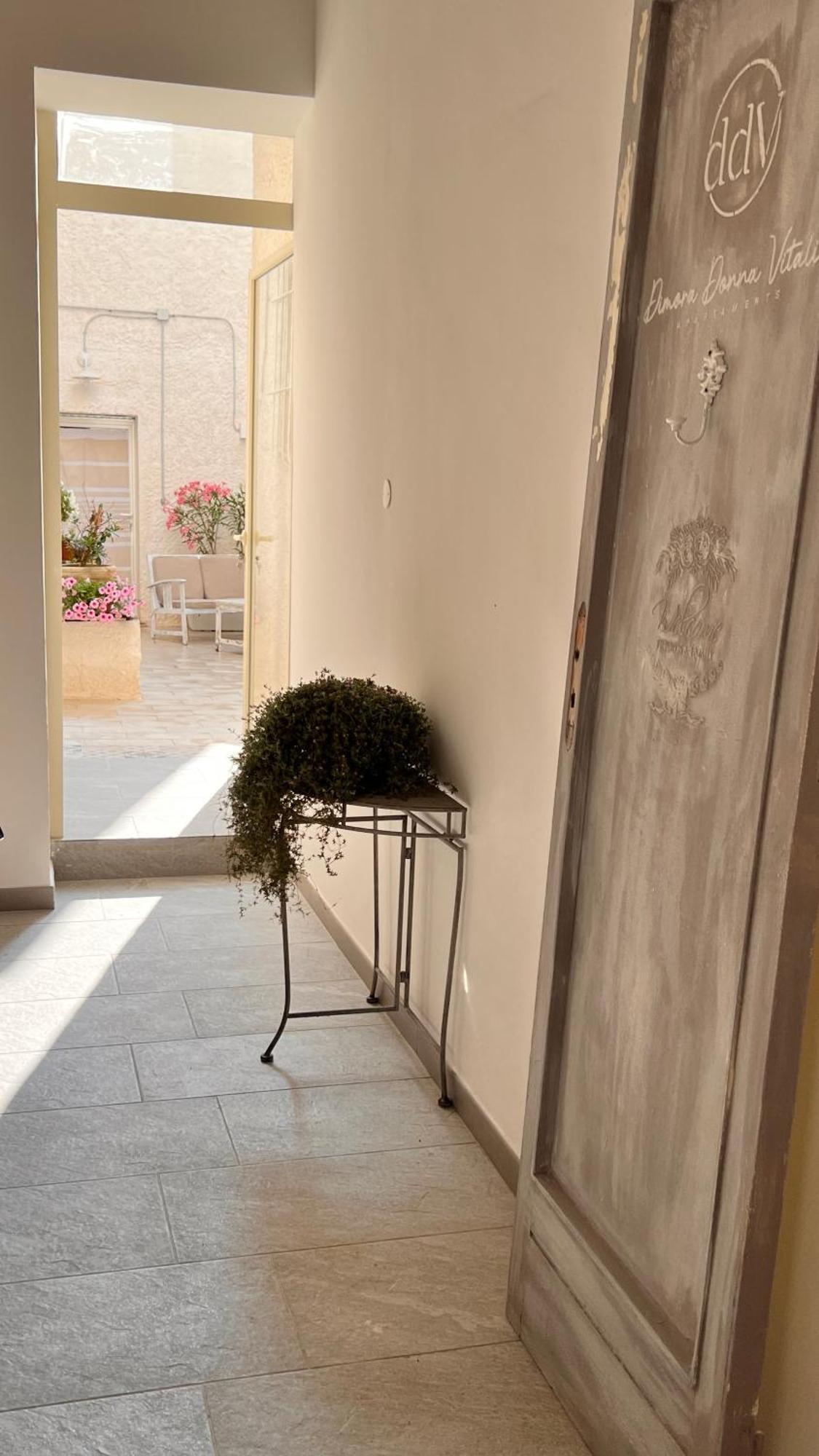Dimora Donna Vitalia Apartments 特拉帕尼 外观 照片